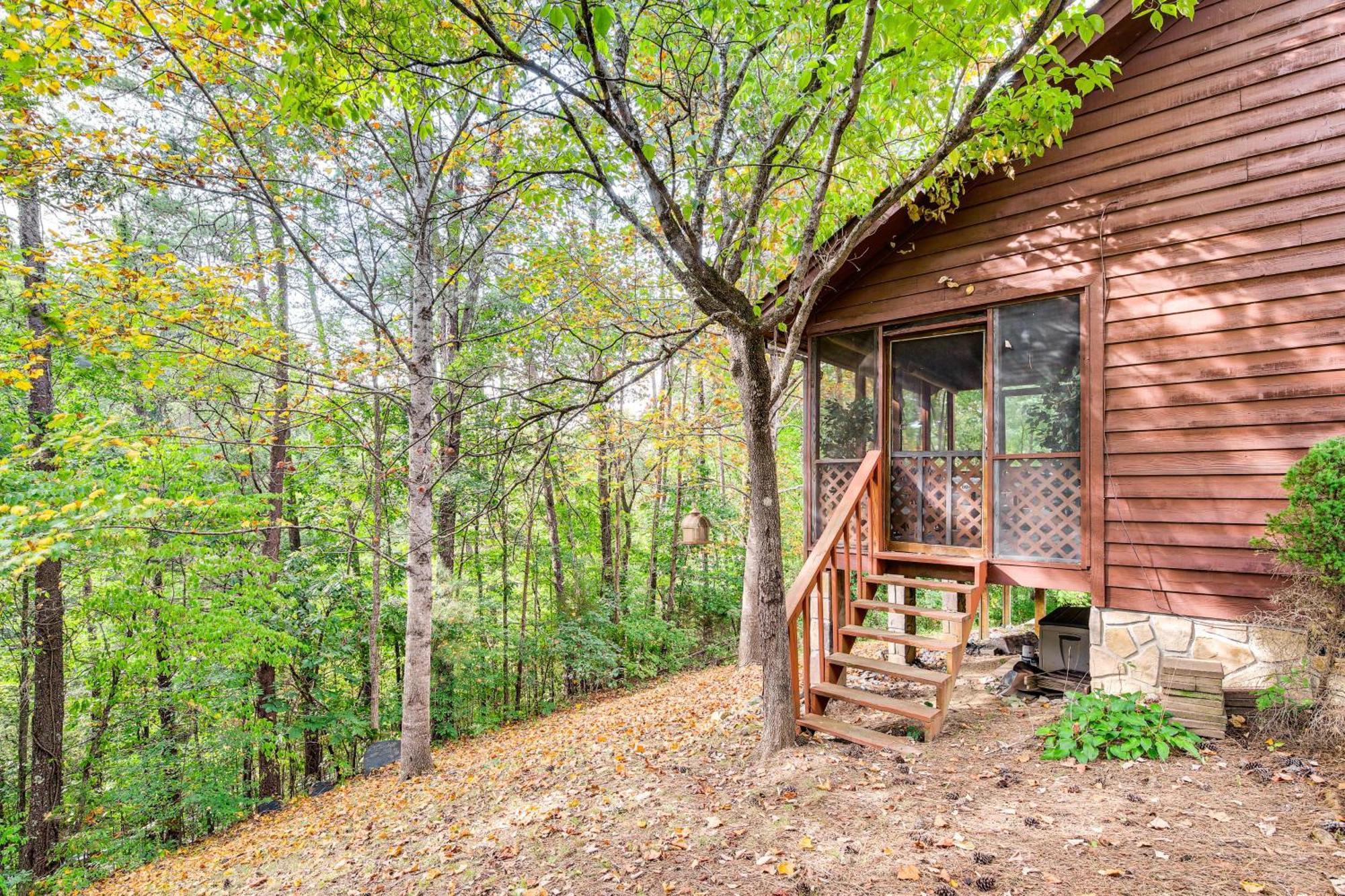 Pet-Friendly Sevierville Rental With Private Hot Tub Exterior foto